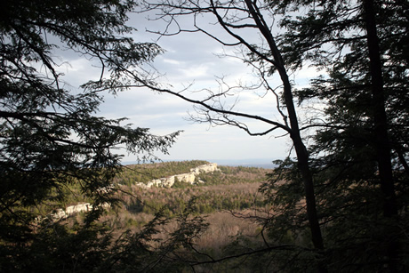 Gertrude's Nose from Hamilton Point Carriageway